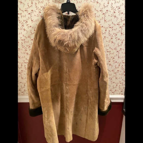 Suede Coat with Sherpa Lining - Picture 2 of 3